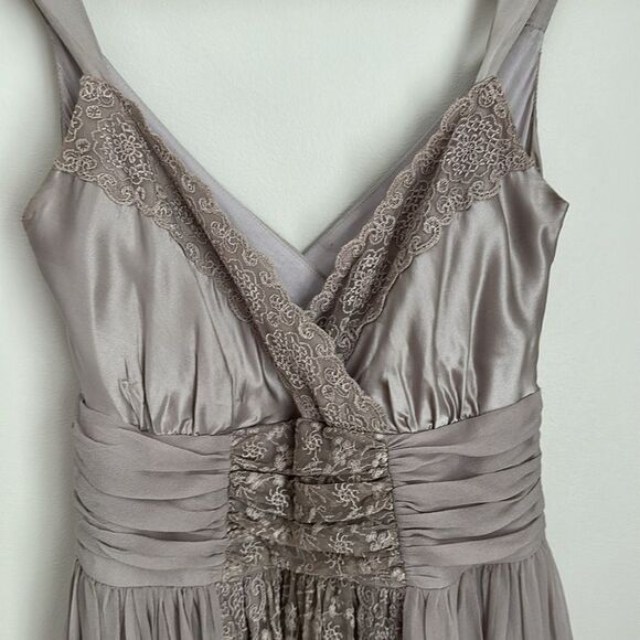 Anthropologie Lil 100% Silk Lace Midi Dress Size 2 Taupe Cocktail Style Y2K - Picture 3 of 9